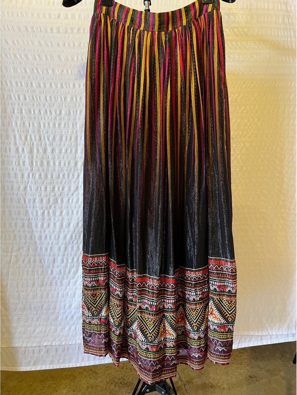 Tanvi Kedia 100% Silk Maxi Skirt — Size M